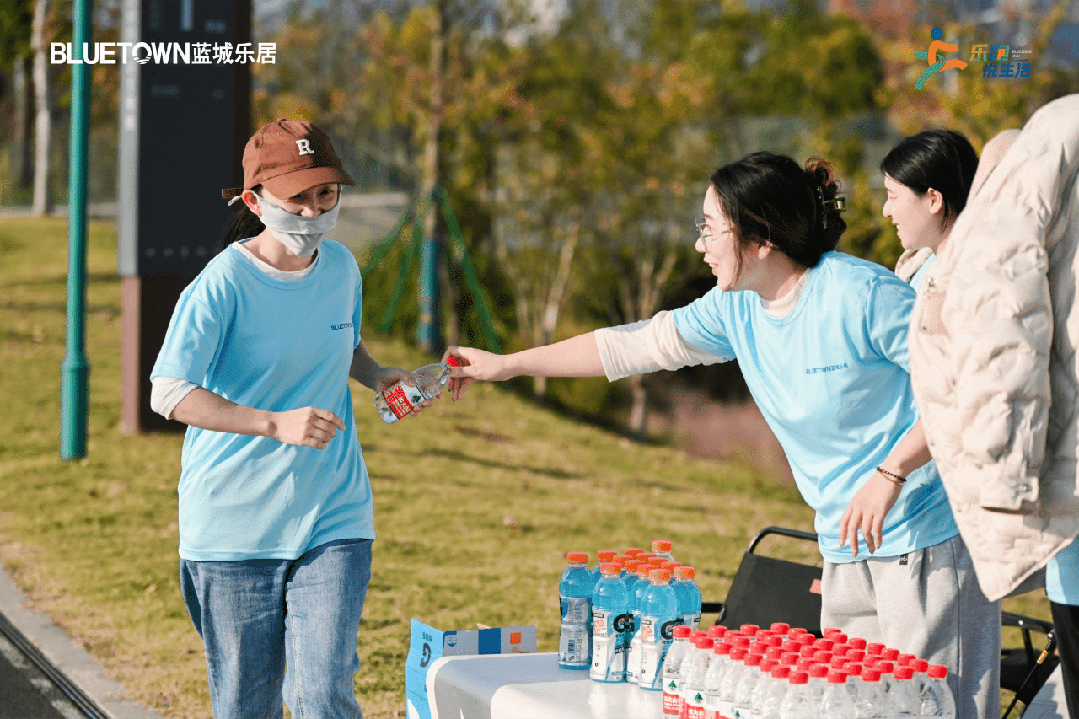 1700722049214600t3g6.gif 640 (4).gif