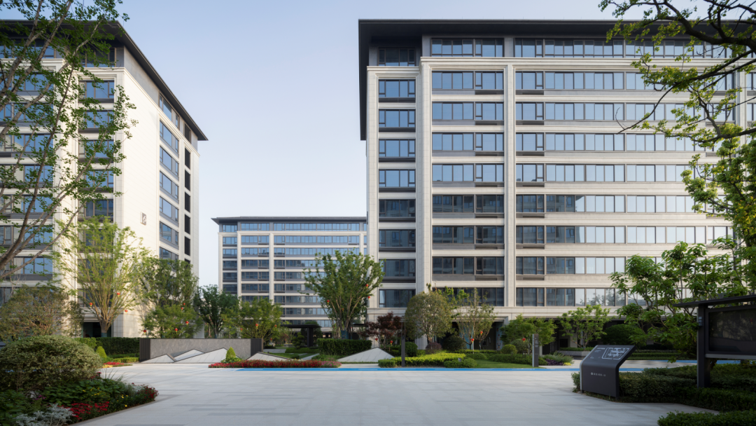 1704350833277392jAen.png 640 (1).png