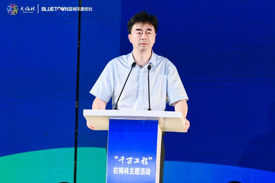 17047706803829498CbT.jpg 640.jpg