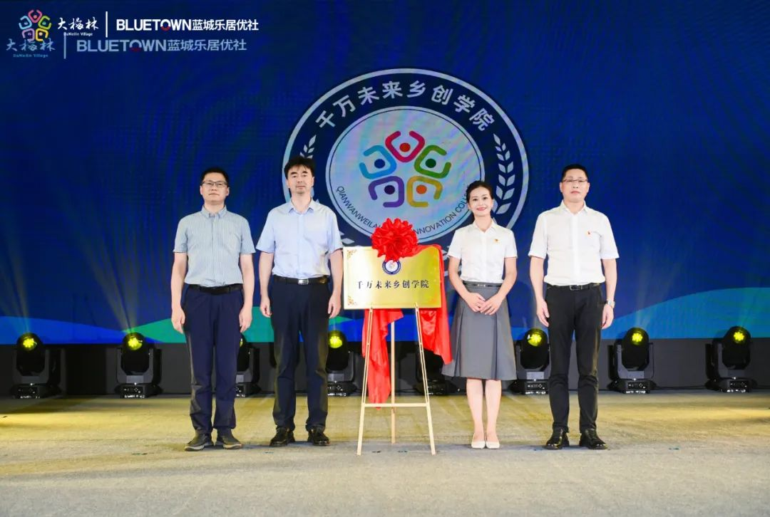 1704770918194118A4gC.png 640 (1).png